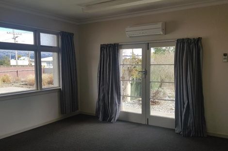 Photo of property in 122 Centennial Avenue, Alexandra, 9320