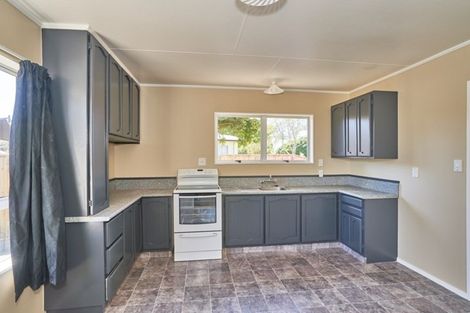 Photo of property in 97 Benmore Avenue, Cloverlea, Palmerston North, 4412