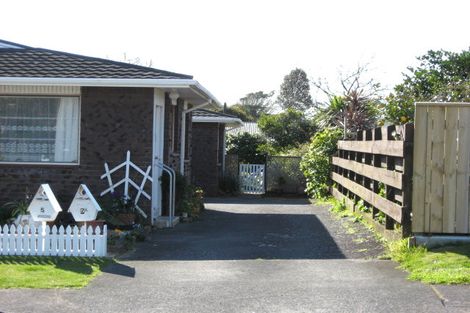 Photo of property in 5a Union Street, Merrilands, New Plymouth, 4312