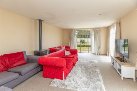 Photo of property in 18 Wayside Avenue, Burnside, Christchurch, 8053