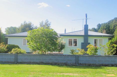 Photo of property in 36 Mahoe Road, Manunui, Taumarunui, 3992