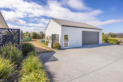 Photo of property in 17 Margot Lane, Matangi, Hamilton, 3283
