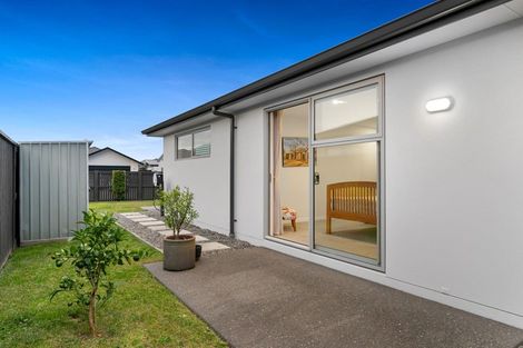 Photo of property in 54 Penetaka Heights, Pyes Pa, Tauranga, 3112