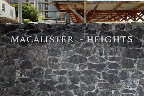 Photo of property in Mccallister Heights, 3/381 Adelaide Road, Newtown, Wellington, 6021