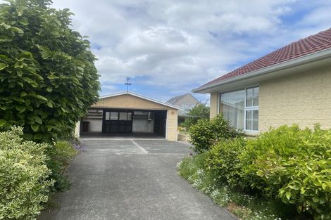 Photo of property in 15 Blakehall Place, Spreydon, Christchurch, 8024