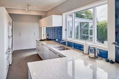 Photo of property in 102 Homebush Road, Khandallah, Wellington, 6035