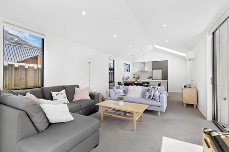 Photo of property in 41 Red Cottage Drive, Lake Hayes, Queenstown, 9304