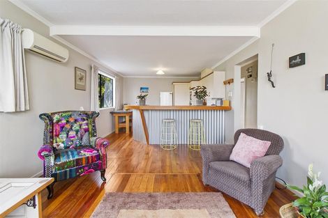 Photo of property in 24 Edward Street, Waimate, 7924