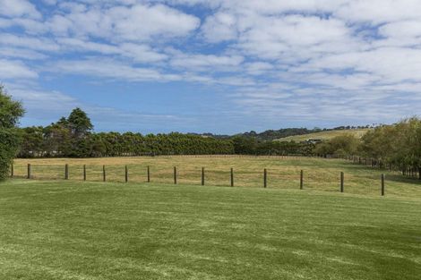 Photo of property in 33 Cable Road, Waimauku, 0881