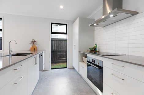 Photo of property in 5 Plow Way, Papamoa, 3118