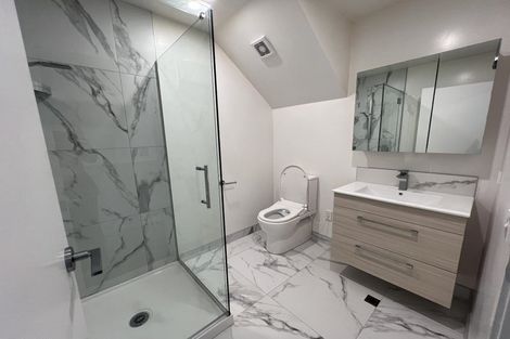 Photo of property in 4/22 Yeovil Road, Te Atatu Peninsula, Auckland, 0610