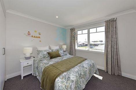 Photo of property in 37 Elba Crescent, Halswell, Christchurch, 8025