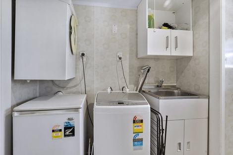 Photo of property in 2/10 Hunter Street, Hamilton Lake, Hamilton, 3204