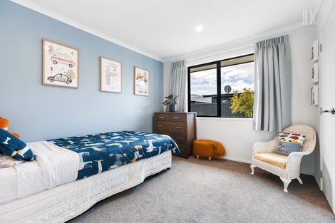 Photo of property in 10 Searle Drive, Cromwell, 9310