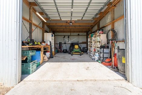 Photo of property in 320 Gladstone Road South, East Taieri, Mosgiel, 9092