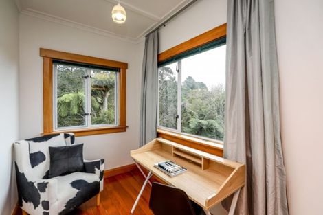 Photo of property in 42 Carrington Street, Lower Vogeltown, New Plymouth, 4310