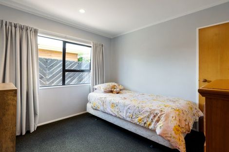 Photo of property in 70 Splitt Avenue, Glenview, Hamilton, 3206