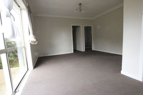 Photo of property in 27 Kirby Street, Glendene, Auckland, 0602