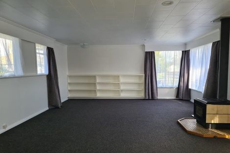 Photo of property in 9 Selby Place, Hokowhitu, Palmerston North, 4410