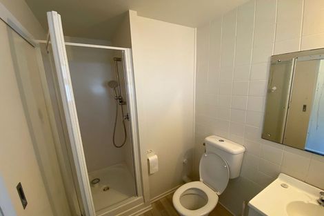 Photo of property in 17/83 Lake Road, Devonport, Auckland, 0622