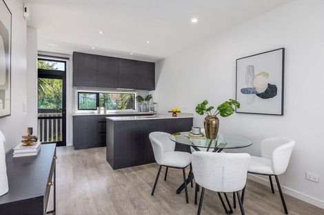 Photo of property in 8/805 Riddell Road, Saint Heliers, Auckland, 1071