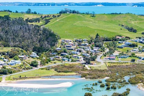 Photo of property in 9 Sandy Beach Road, Tinopai, Matakohe, 0593