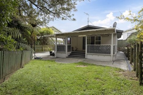 Photo of property in 7 Greenwich Grove, Stokes Valley, Lower Hutt, 5019