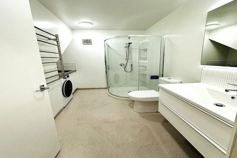 Photo of property in 6 Gill Road, Lowry Bay, Lower Hutt, 5013