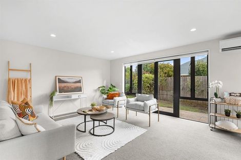 Photo of property in 32 Berkshire Drive, Avonhead, Christchurch, 8042