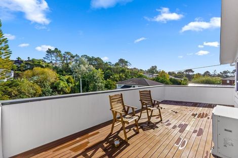 Photo of property in 662 Beach Road, Browns Bay, Auckland, 0630