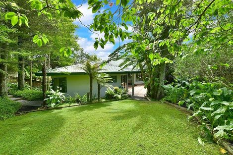 Photo of property in 16 Dee Place, Torbay, Auckland, 0630