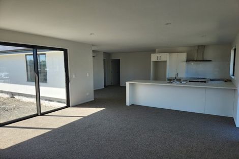 Photo of property in 48 Bassett Street, Burwood, Christchurch, 8083
