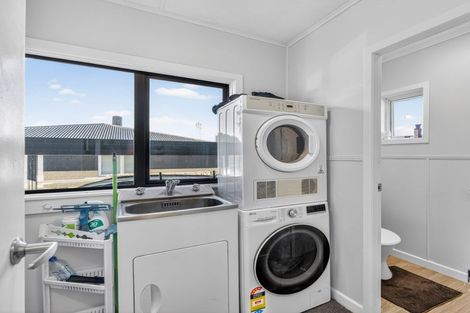 Photo of property in 129 Studholme Street, Morrinsville, 3300