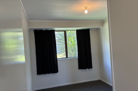 Photo of property in 84 Wharf Road, Te Atatu Peninsula, Auckland, 0610