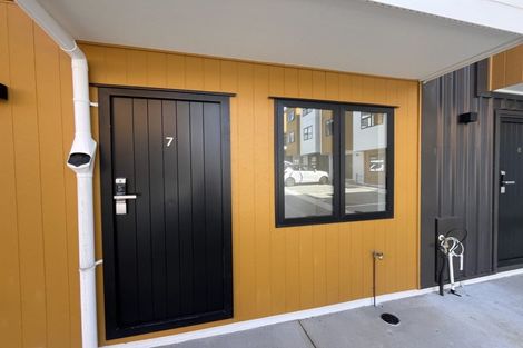 Photo of property in 7/28 Lavelle Road, Henderson, Auckland, 0612