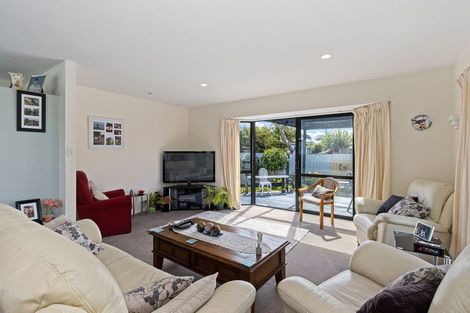 Photo of property in 1a Howe Street, New Brighton, Christchurch, 8083