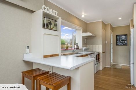 Photo of property in 13 Hooker Avenue, Chedworth, Hamilton, 3210