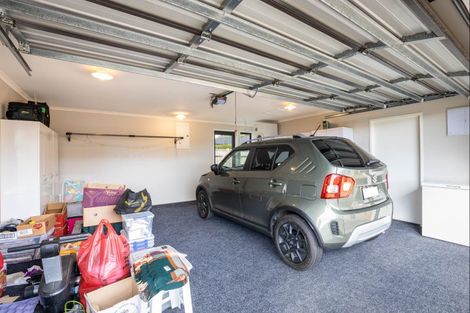 Photo of property in 38 Fernbrook Drive, Hurworth, New Plymouth, 4310