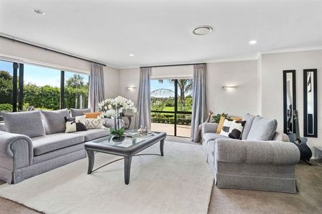 Photo of property in 8 Millbrook Drive, Waiuku, 2683