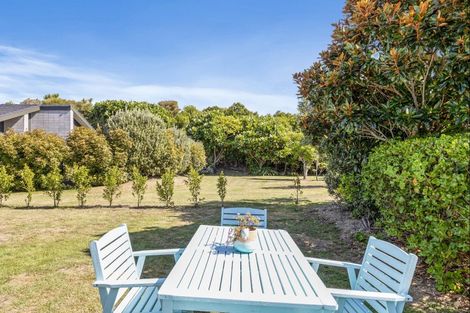 Photo of property in 13 Park Avenue, Mangawhai Heads, Mangawhai, 0505