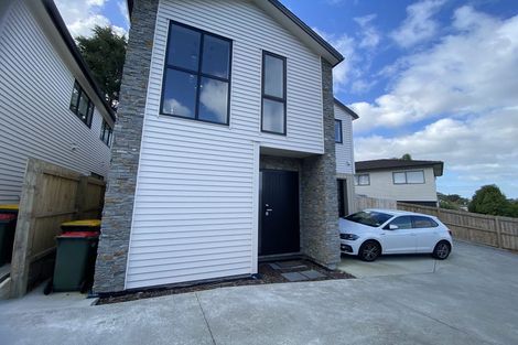 Photo of property in 13a Yule Place, Massey, Auckland, 0614