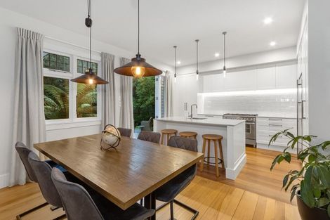 Photo of property in 79 Cashmere Road, Cashmere, Christchurch, 8022