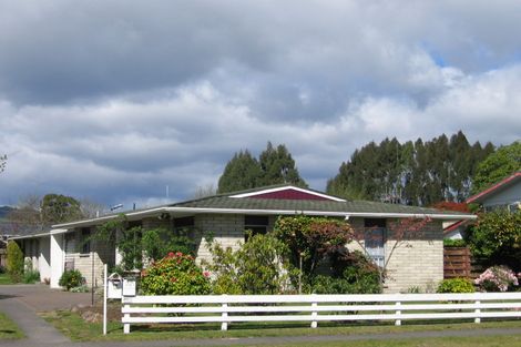 Photo of property in 2/88 Hinemoa Avenue, Taupo, 3330