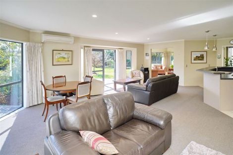 Photo of property in 5 Newton Place, Amberley, 7410