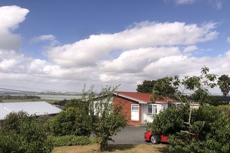 Photo of property in 102 Onerahi Road, Onerahi, Whangarei, 0110