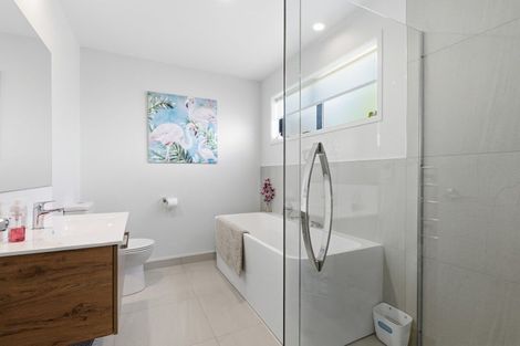 Photo of property in 35 Robley Road, Pyes Pa, Tauranga, 3112