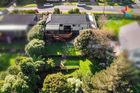 Photo of property in 3 Waipounamu Drive, Kelson, Lower Hutt, 5010