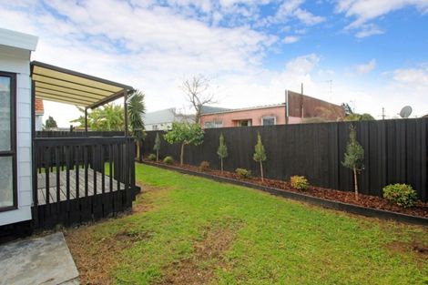 Photo of property in 1/29 Cleek Road, Mangere East, Auckland, 2024