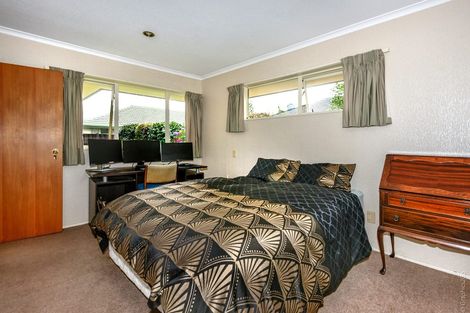 Photo of property in 21 Villa Grove, Ilam, Christchurch, 8041