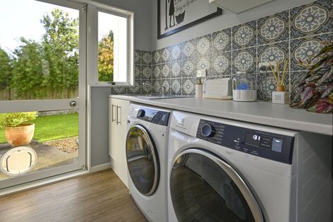 Photo of property in 12 The Croft, Havelock North, 4130